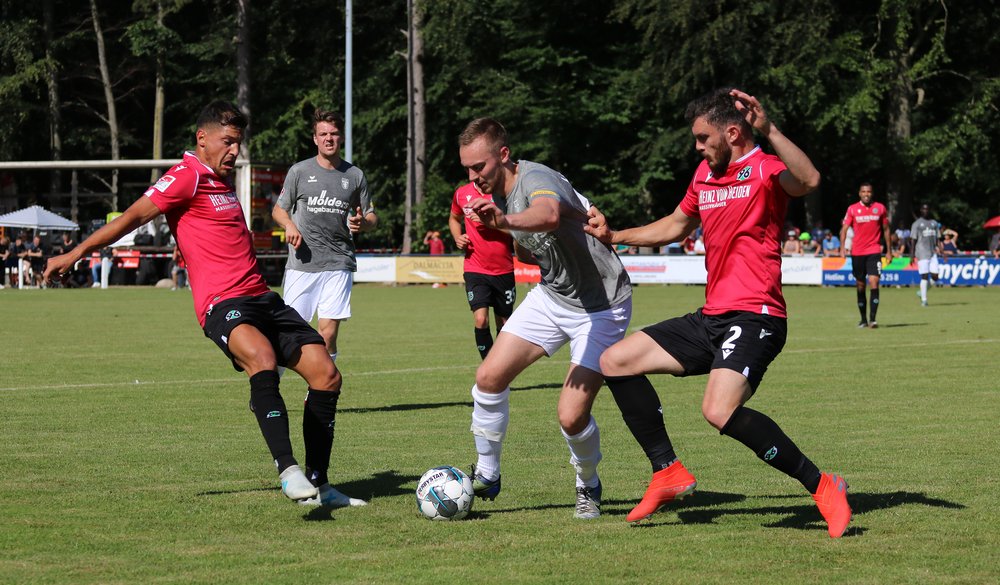 Read more about the article Gute Generalprobe! LSK siegt 4:0 gegen Hansa Rostock II