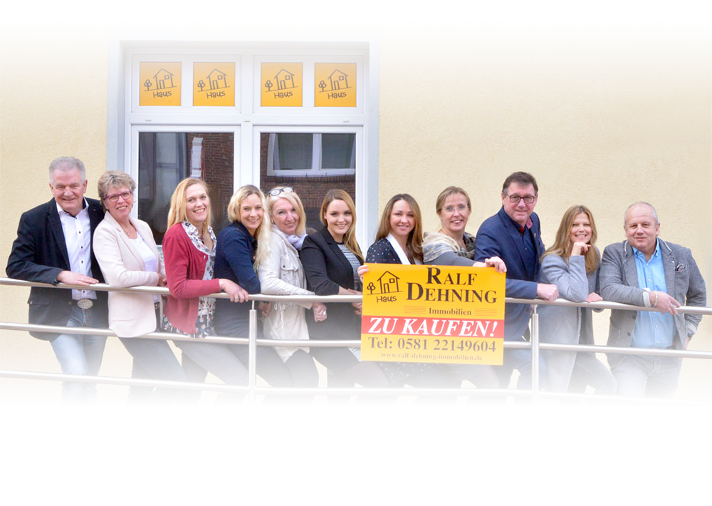 Read more about the article Feine Geste: Ralf Dehning Immobilien verlost zehn LSK-Dauerkarten