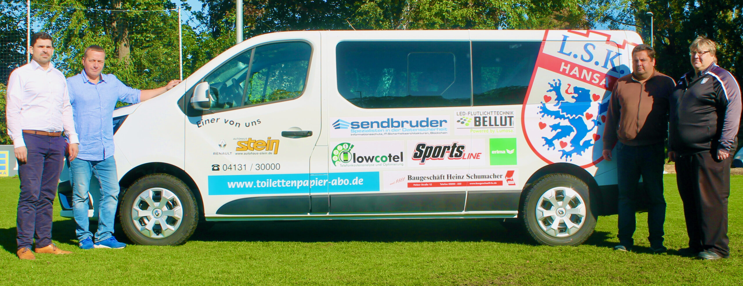 Read more about the article Hurra, der zweite Bus ist da! LSK dankt allen Spendern