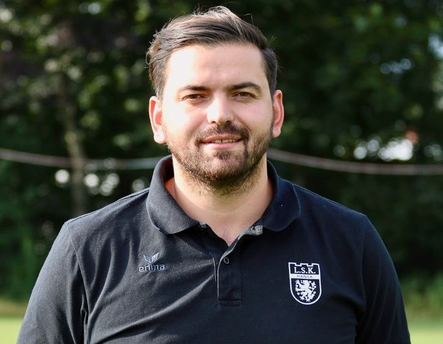 Read more about the article Qendrim Xhafolli ist nicht mehr Chef-Trainer des Lüneburger SK .