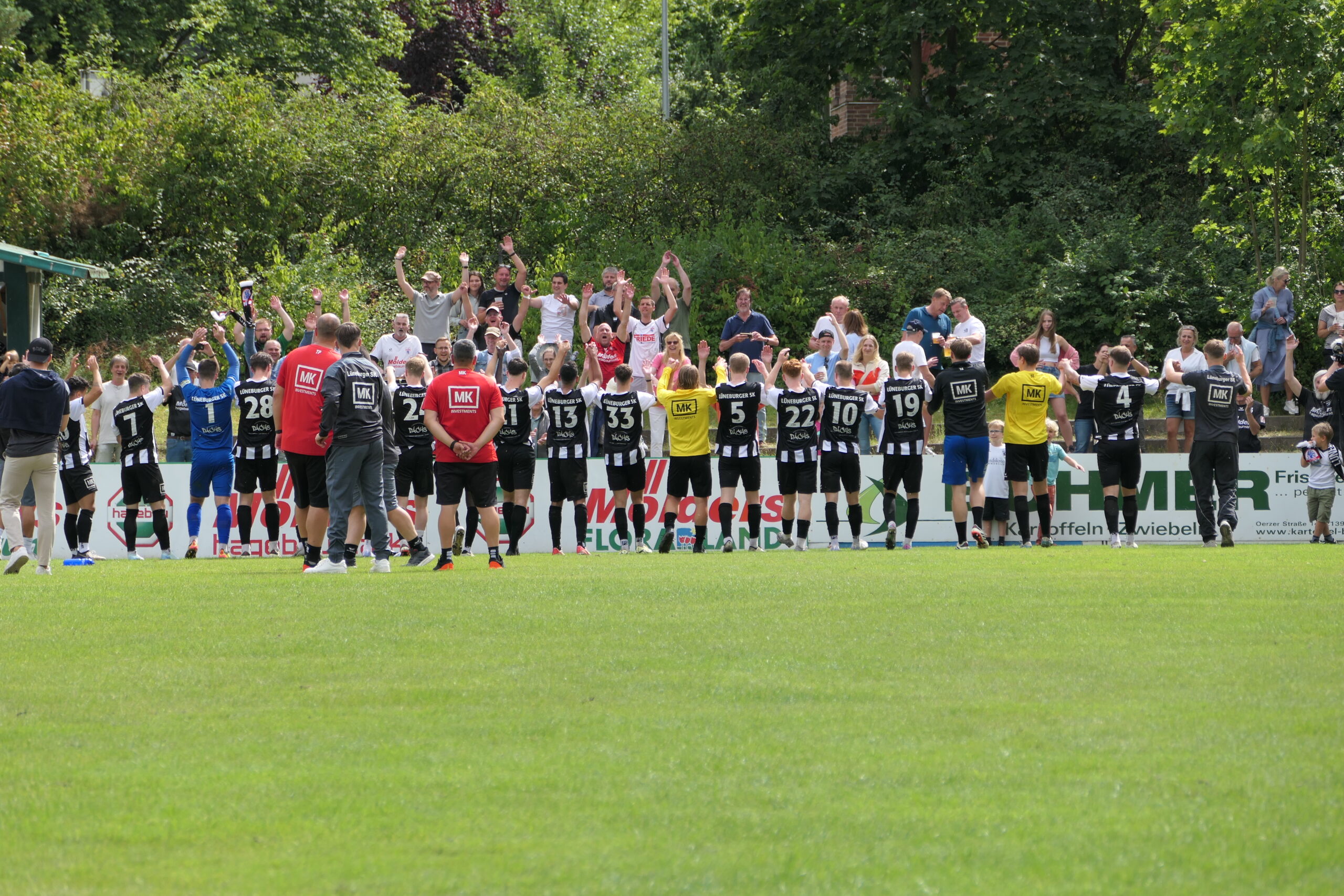 Read more about the article Derbytime beim LSK – Pokal-Achtelfinale gegen den MTV Treubund!